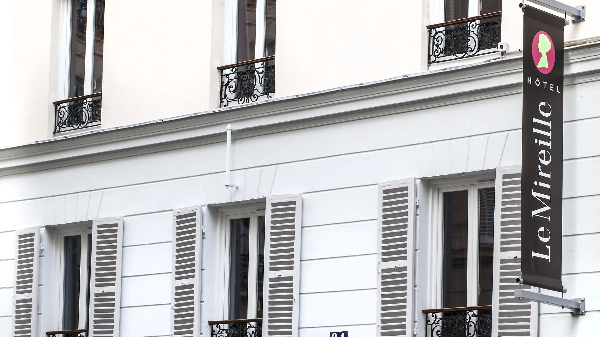 Séjourner dans le 17e : 12 Hôtels Style Resort Comparés