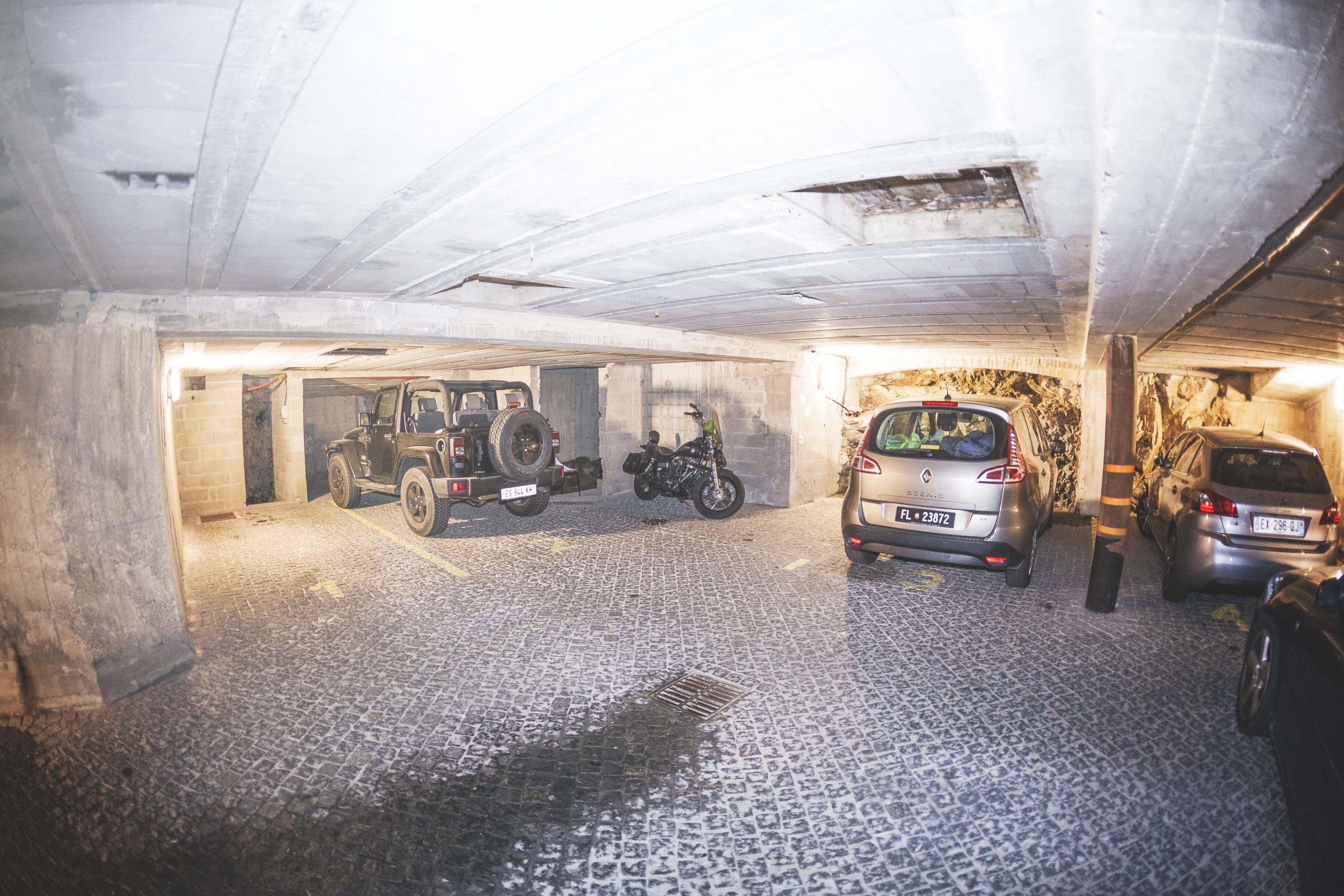 4 Hôtels 4 Étoiles près de la Place de Gaulle à Ajaccio