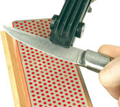 Guide d'affûtage diamanté DMT pour couteaux